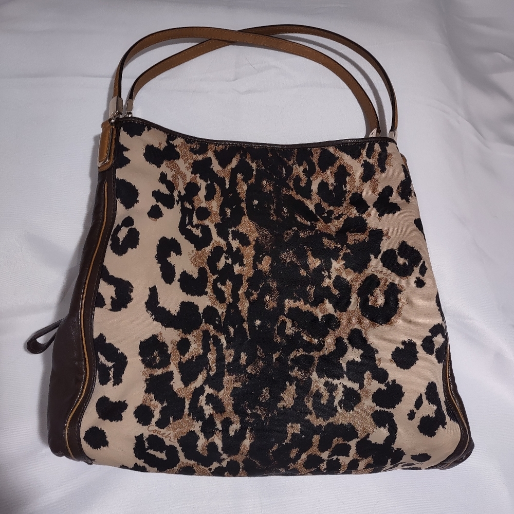 Leopard print coach hand bag - Picture 2 of 6